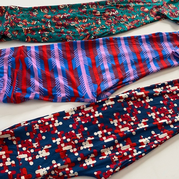Lot of (3) LuLaroe Tall & Curvy leggings - Picture 11 of 11